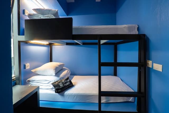 【網美打卡首選】3HOWw旅宿｜近Terminal 21 百貨-私人宿舍間（帶共用浴室）-7