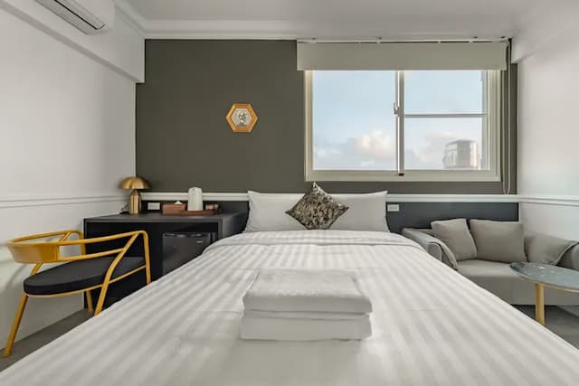 Sunset Mu Style Inn-Superior Double Room-1