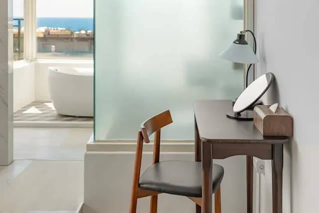 Sunset Mu Style Inn-Superior Double Room with Balcony and Sea View-10