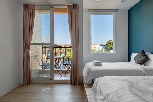 Sunset Mu Style Inn-Family Suite with Balcony-5