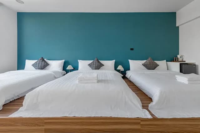 Sunset Mu Style Inn-Family Suite with Balcony-7