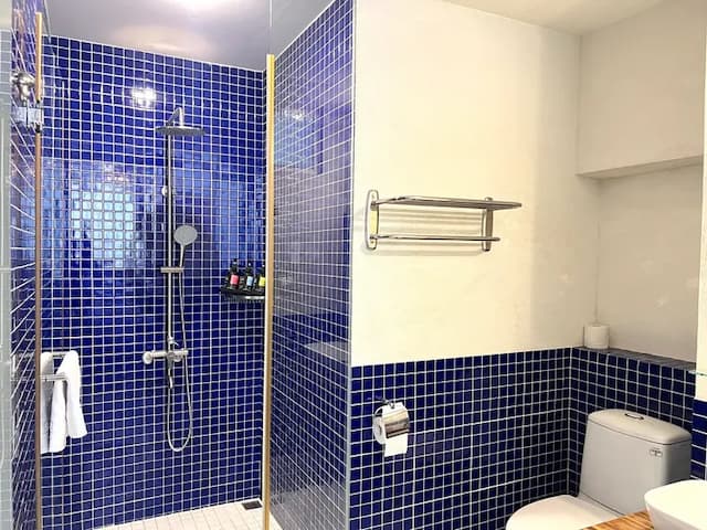 Hour roots-Style Double Room-10