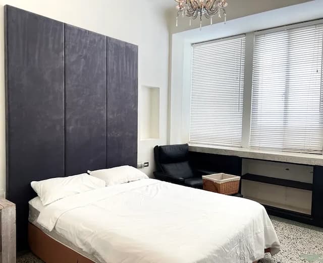 Hour roots-Style Double Room-1