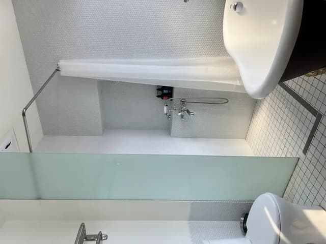 Hour roots-Deluxe Double Room-5