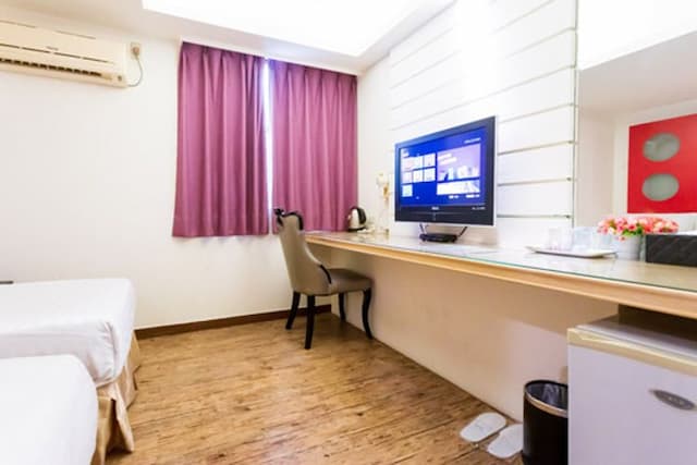 新崛江商旅-商務雙床房-7