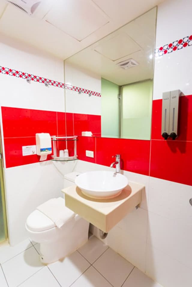 新崛江商旅-商務雙床房-6