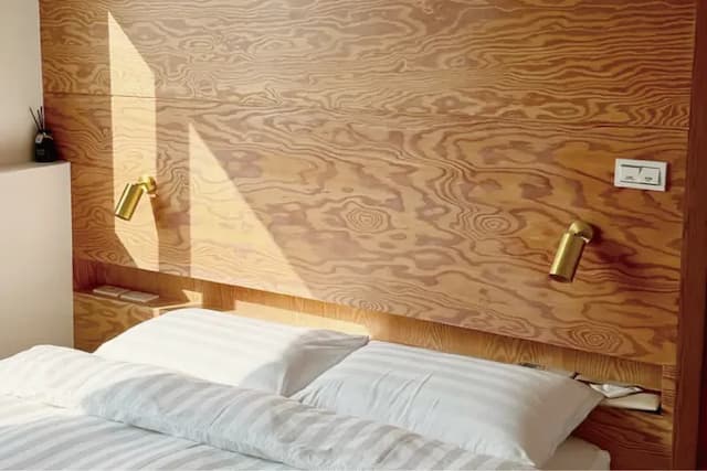 June June House｜Tainan Private Guesthouse with Elevator｜2–14 Guests Whole House or Room Rental-June June House｜Private Full-Floor Suite with Elevator Access｜Beloved by Design Travelers – 20 Ping in Central Tainan (Balcony Included)-10