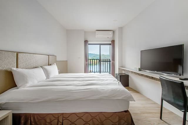 I love you in Sun Moon Lake-Double Room with Lake View-203.303-3