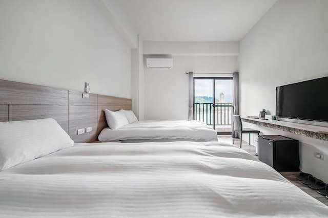 I love you in Sun Moon Lake-Quadruple Room with Lake View-201.202.301.302.501.502-3