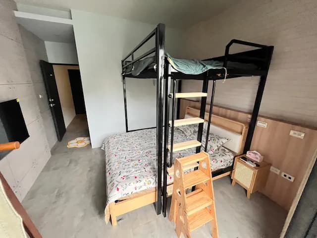 光涵行旅 - Daisy Light Hostel-Standard double bed + upper double bed - 3F-8