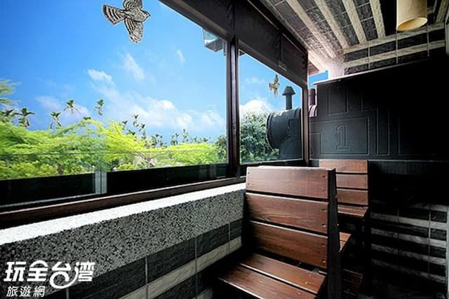 集集金格民宿-213集集火車鐵道景觀套房-5