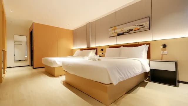 Banana Guesthouse South Pattaya-King Deluxe View only-2