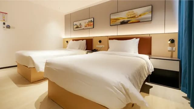 Banana Guesthouse South Pattaya-Superior Twin-1