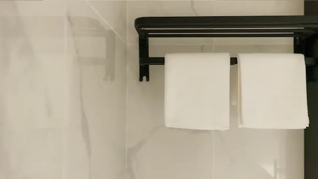 Banana Guesthouse South Pattaya-Junior Standard Twin-5