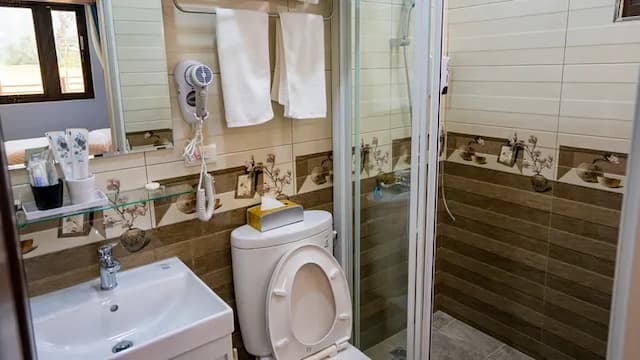 王老爺花園民宿-精緻山景雙床房-7