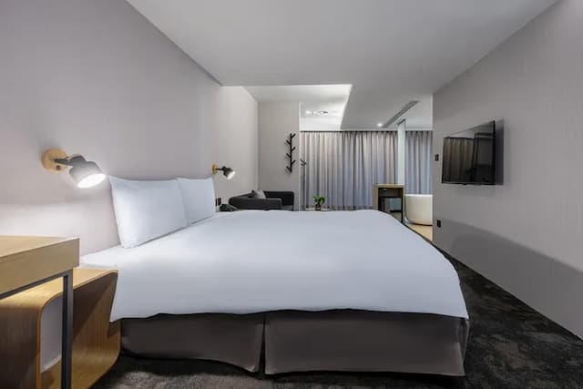 橙居台中-橙橙行政客房-隨機安排無法指定房型-1