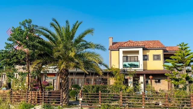 王老爺花園民宿-山景陽台大床房-6