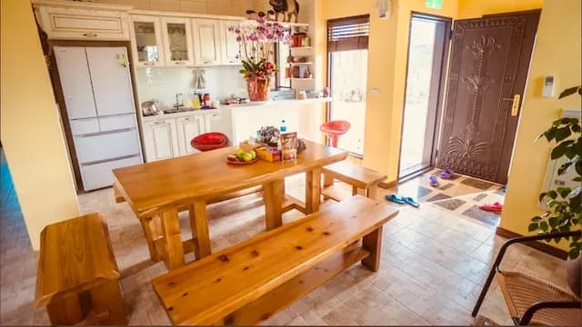 王老爺花園民宿-園景陽台雙床房-5