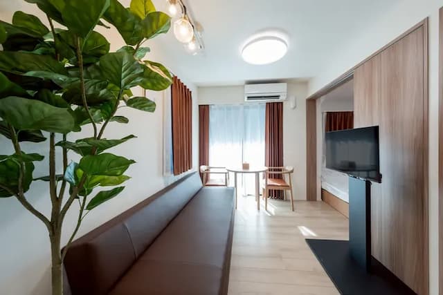 LAKU HOTEL ASAKUSA-10-min walk to Sensoji Temple｜6 min to Skytree/Direct Airport｜35 min to Disney｜29.9㎡｜Up to 3 guests-4