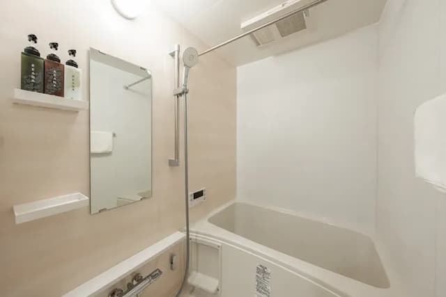 LAKU HOTEL ASAKUSA-10-min walk to Sensoji Temple｜6 min to Skytree/Direct Airport｜35 min to Disney｜29.9㎡｜Up to 3 guests-11