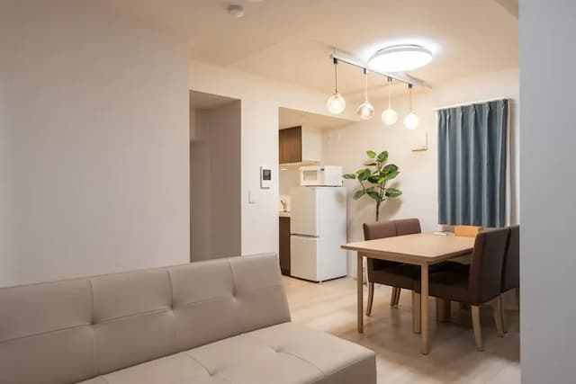 LAKU HOTEL ASAKUSA-10-min walk to Sensoji Temple｜6 min to Skytree / Direct to Airport｜35 min to Disney｜60.22㎡｜Up to 5 guests-3