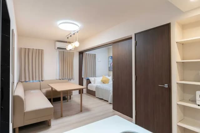 LAKU HOTEL ASAKUSA-10-min walk to Sensoji Temple｜6 min to Skytree / Direct to Airport｜35 min to Disney｜46.64㎡｜Up to 5 guests-12