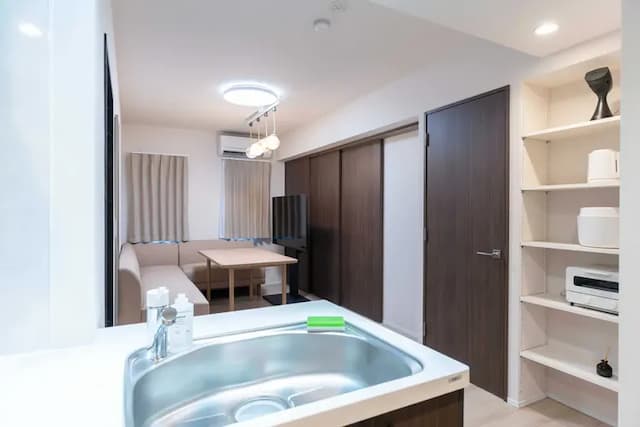 LAKU HOTEL ASAKUSA-10-min walk to Sensoji Temple｜6 min to Skytree / Direct to Airport｜35 min to Disney｜46.64㎡｜Up to 5 guests-8