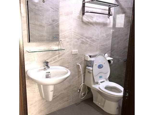 Warm B&B-Six-person room-6