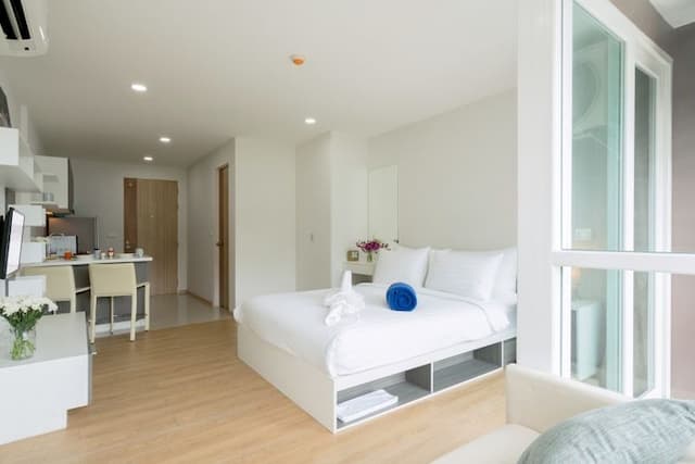 Ozone Condotel-Deluxe Studio-1