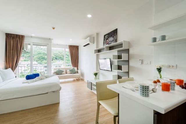 Ozone Condotel-Deluxe Studio-3