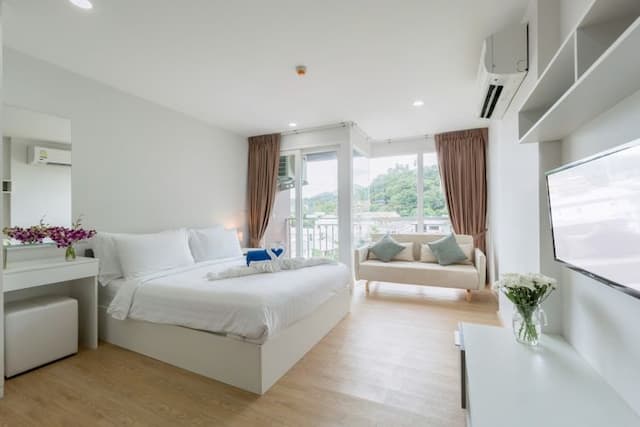 Ozone Condotel-Deluxe Studio-2