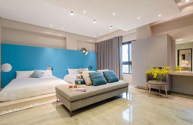 Night Home-Quadruple Room with Balcony-2