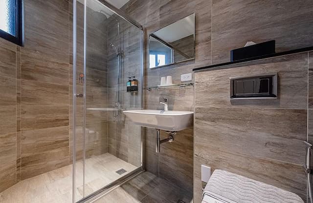 Night Home-Deluxe rooms-7