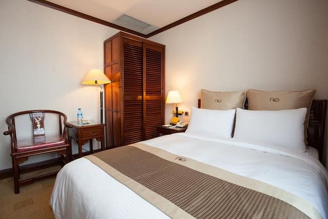 RICH GARDEN HOTEL-BUSINESS DOUBLE-4