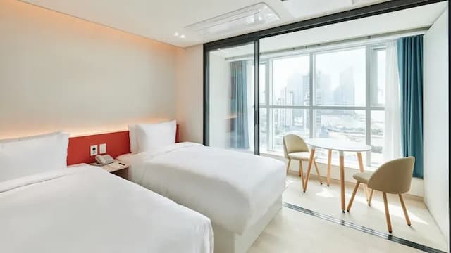 Newsies Centum Hotel-Ocean Twin-1