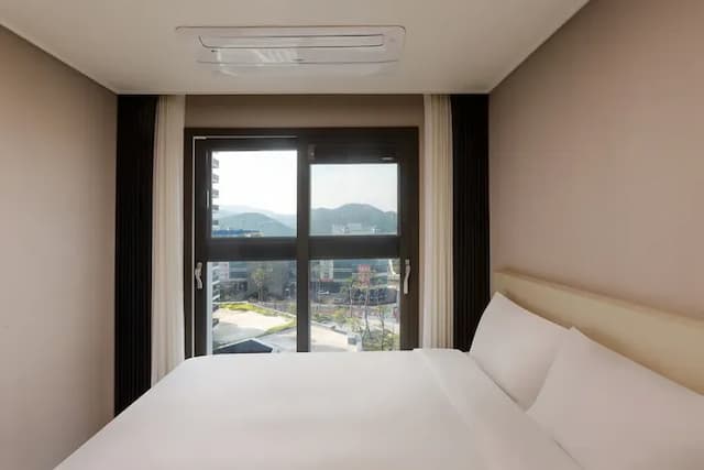 NewCZ Osiria Residence-Terrace Suite Two bedroom(City view)-5