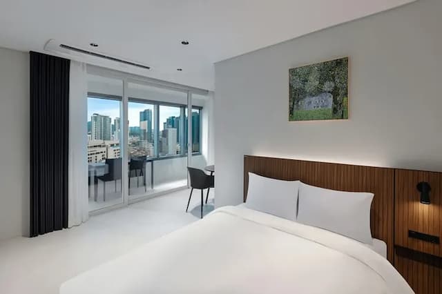 Newcz Haeundae Residence-Deluxe Family Double City-1