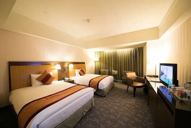 EVERGREEN PLAZA HOTEL TAINAN-『Exclusive』Deluxe Twin Room-room only-4