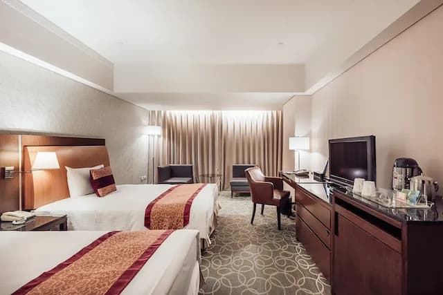 EVERGREEN PLAZA HOTEL TAINAN-『Exclusive』Deluxe Twin Room-room only-1