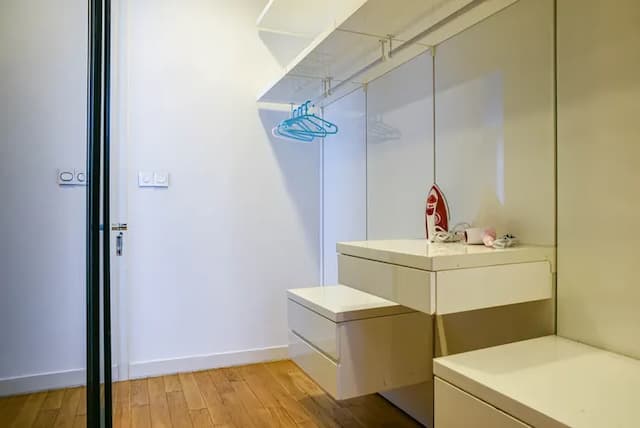 Flixses Suites at Platinum KLCC-Deluxe One Bedroom Apartment-5