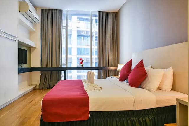 Flixses Suites at Platinum KLCC-Deluxe One Bedroom Apartment-4
