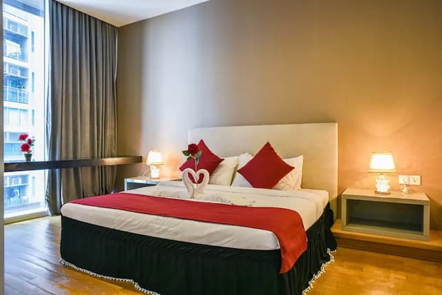 Flixses Suites at Platinum KLCC-Deluxe One Bedroom Apartment-1