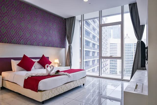 Flixses Suites at Platinum KLCC-Deluxe Three Bedroom Suite-1