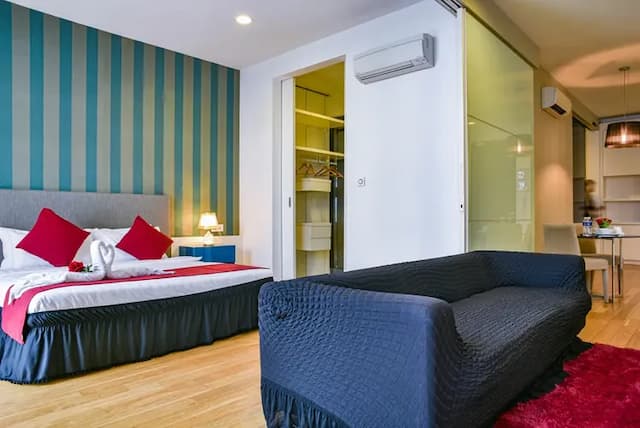 Flixses Suites at Platinum KLCC-Superior 2 Rooms plus 1-10