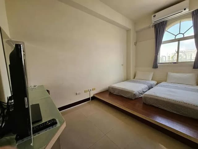 longbeach B&B-Quadruple room-8