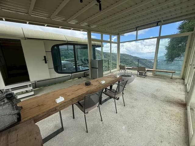 尖石天空小木屋露營區｜獨家8折起！寵物友善、高海拔、鄰近青蛙石天空步道-【虹夕雲境】 太空艙 A2-6