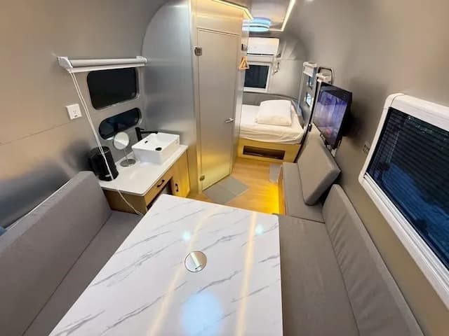 尖石天空小木屋露營區｜獨家8折起！寵物友善、高海拔、鄰近青蛙石天空步道-【虹夕伴山】 露營車 C3-5