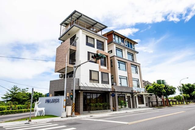 Palmer villa 2-Happy Family Room-5