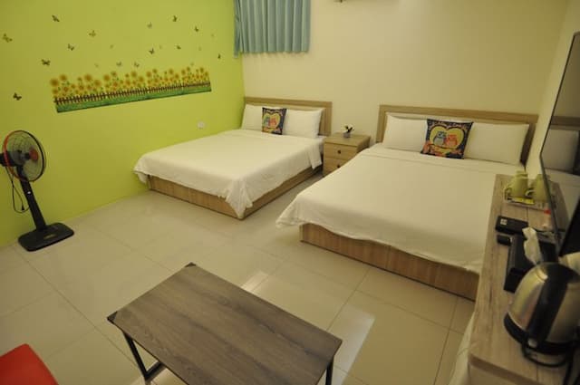 Hai Yue Bay Guest House-Quadruple Room | Private Bathroom-5