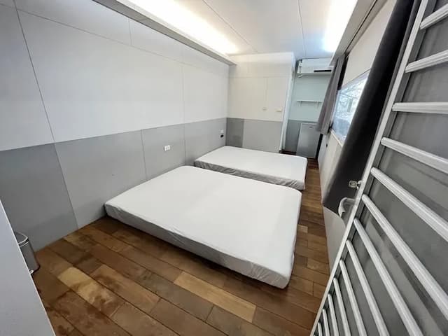 尖石天空小木屋露營區｜獨家8折起！寵物友善、高海拔、鄰近青蛙石天空步道-【群山貨櫃小屋】-1